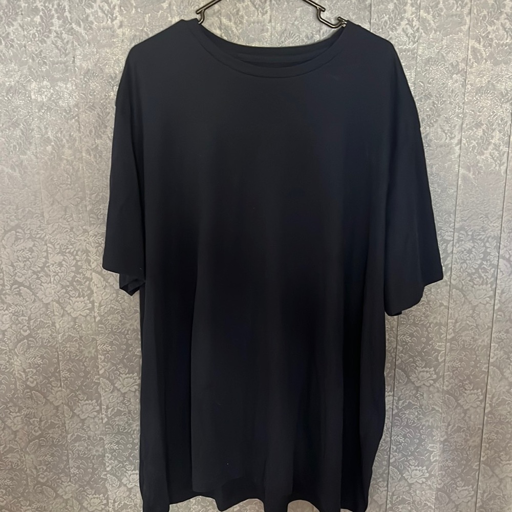 Navy blue Men’s 4XL tee